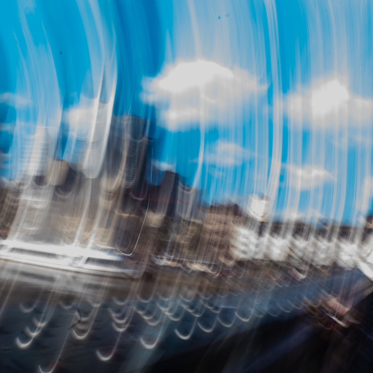 Frankfurt in Bewegung – Dynamische Fotografie mit Mitziehern, Linien & lebendigen Perspektiven